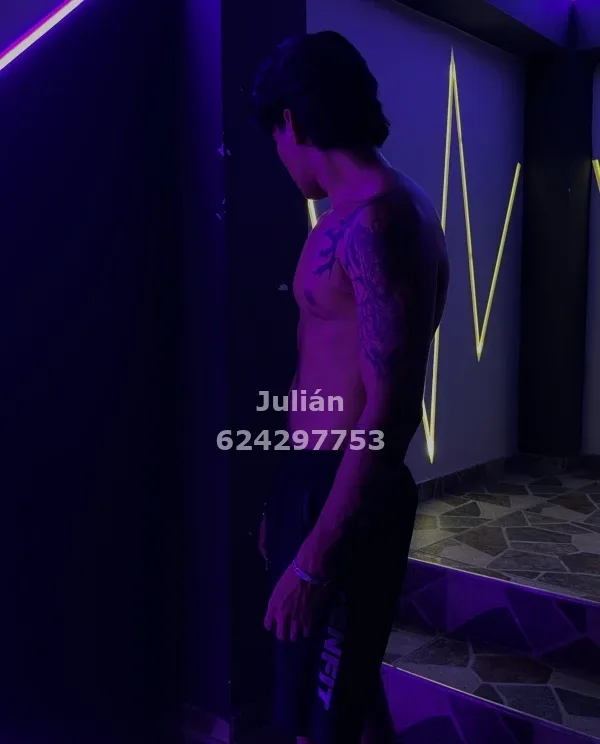 Julián, hombre en La Coruña — foto 3