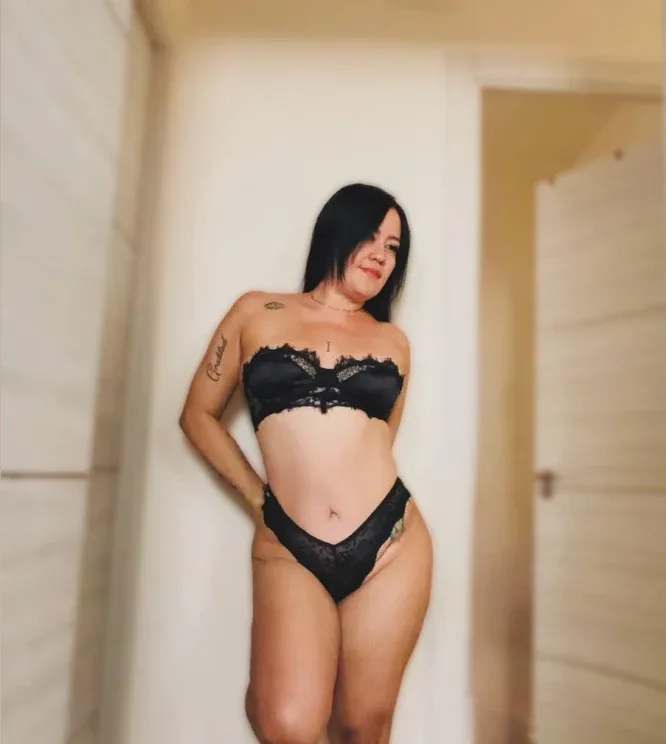 Luna, mujer en Huesca — foto 2