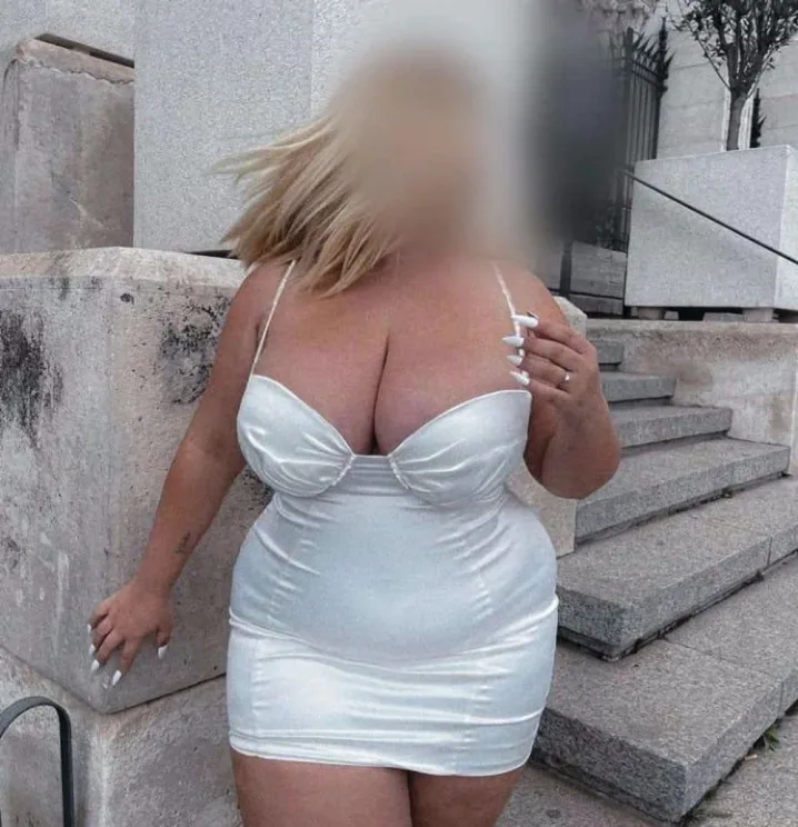 Mabell, woman in Marbella