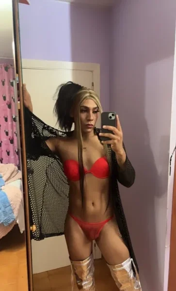 Melanie Sexy