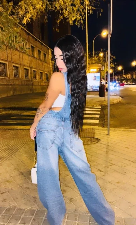 Mia, mujer en Ibiza — foto 5