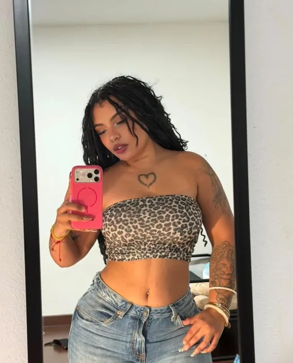 Mia Murcia, mujer en Murcia — foto 3